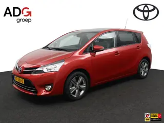 Toyota Verso 1.8 VVT-i Dynamic Business | Panoramadak | Trekhaak | Stoelverwarming | Navigatie | Key