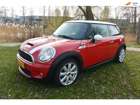 Mini Mini 1.6 Cooper S-airco ecc-nieuwe apk-6bak