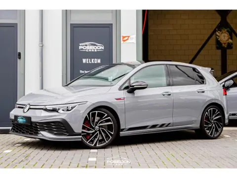 Volkswagen GOLF 2.0 TSI GTI CLUBSPORT | 300PK | NURBURGRING | PANO | IQ LIGHT | KEYLESS | HARMAN/KAR