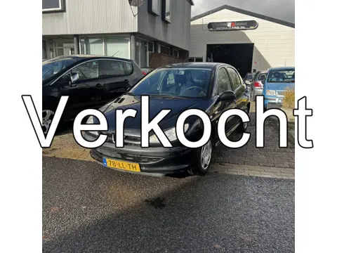 Peugeot 206 1.4 XR 5 Deurs Apk 23-10-2026 Nette en prima rijdende 206.
