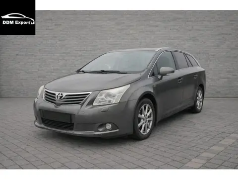 Toyota Avensis wagon 2.2 D-4D Executive Business Special | Clima | Navi | Xenon | Pano | Leder met S