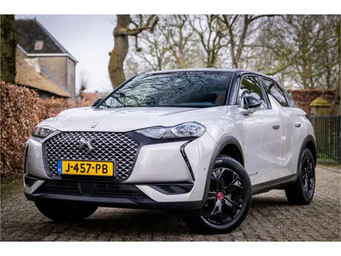 DS DS 3 Crossback E-Tense Performance Line 50 kWh Camera Carplay Stoelverwarming