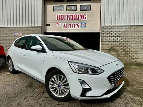 Ford Focus 1.0 EcoBoost ST Line Business | PDC | Camera | Clima