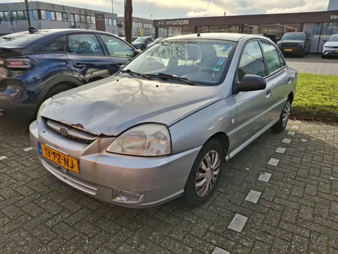 Kia Rio 1.3 RS Visto