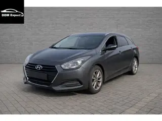 Hyundai i40 Wagon 1.7 CRDi | Clima | Navi | Camera | S/S | Roofrails | - Belgian license plate