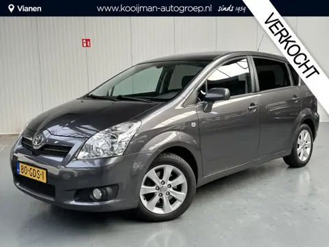 Toyota Verso 1.8 VVT-i Luna
