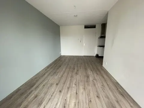 Te huur 2 kamer appartement Oosterhamrikkade, Groningen