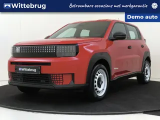 Fiat Grande Panda RED 11kW 44 kWh | Parkeersensoren | Apple Carplay | Airco