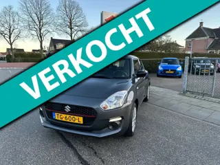 Suzuki Swift 1.2 // Trekhaak // All season banden // Honingraad grill // Stootlijsten // Rijklaarpri