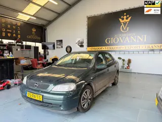 Opel Astra 1.6 Pearl auto. staart niet voor export