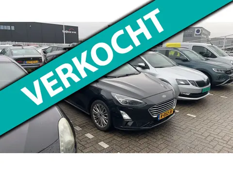 Ford Focus Wagon 1.0 EcoBoost Titanium X Business