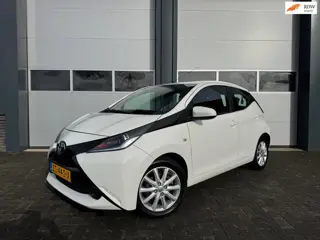 Toyota Aygo 1.0 VVT-i x-cite Climate Parkeercamera