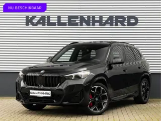 BMW X1 sDrive18i M-Sport Pro - 20 inch - Pano - Memory - Trekhaak - Head-up