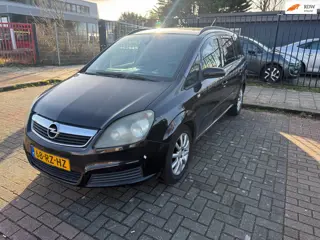 Opel Zafira 1.8 Executive. 7 persoons / met apk ! Inruil koopje!