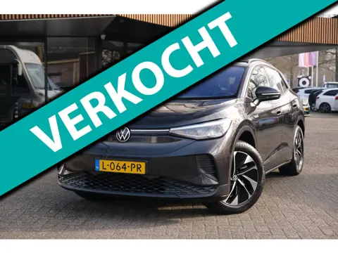 Volkswagen ID.4 Life 77 kWh|RIJKLAAR!|ACC|Trekhaak|SoH94%|Winterpakket|Standkachel