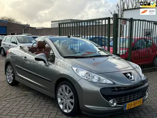 Peugeot 207 CC 1.6-16V T Féline Cabriolet leerbekeleding airco cruis control