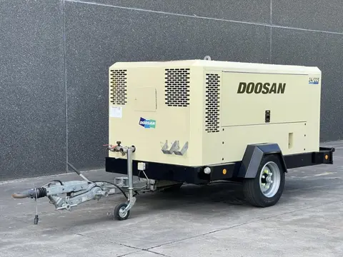 Doosan 14 / 115 - N (bj 2014)