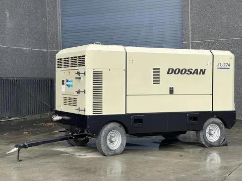 Doosan 21/224 - N (bj 2016)