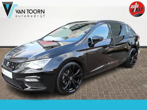 SEAT Leon ST 1.5 TSI FR Business Intense Trekhaak, Nederlandse auto.