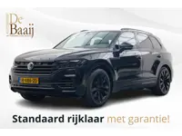 Volkswagen Touareg 3.0 TSI R-Line | Pano | Trekhaak | Head-up | Luchtvering