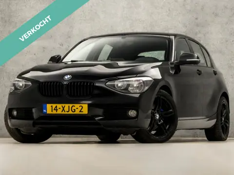 BMW 1 Serie 118i Sport 170Pk Automaat (NAVIGATIE, CLIMATE, LM VELGEN, SPORTSTOELEN, BLUETOOTH, CRUIS