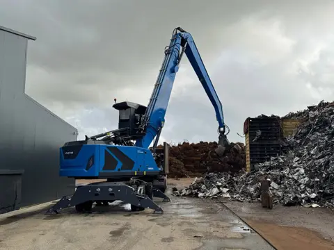 Fuchs MHL 350 G ARM 16.2 METER (bj 2025)