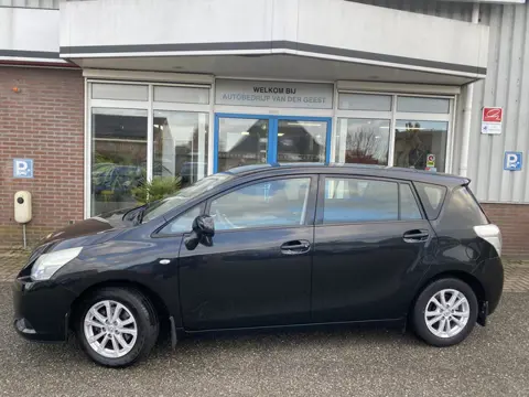 Toyota Verso 1.6 VVT-i Aspiration (bj 2012)