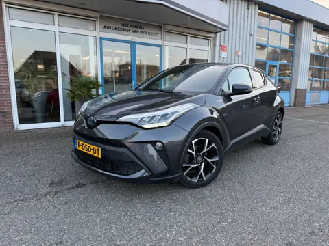 Toyota C-HR 1.8 Hybrid Dynamic (bj 2021, automaat)