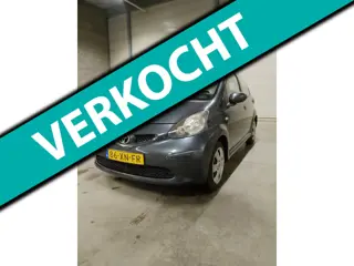 Toyota Aygo 1.0-12V +
