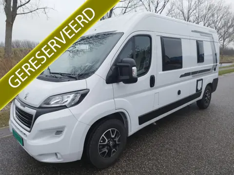 Weinsberg Caratour 600 MQ 16.850 km ** NAVI ** Lithium ** Camera ** 165 PK