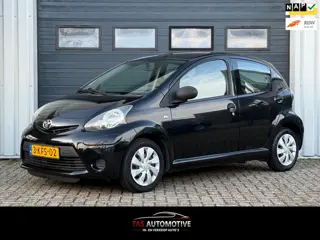 Toyota Aygo 1.0 VVT-i Comfort 5-deurs 1e EIG / AIRCO / NAP