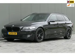 BMW 5-serie Touring 523i High Executive Harman/kardon HUD Leder Navi