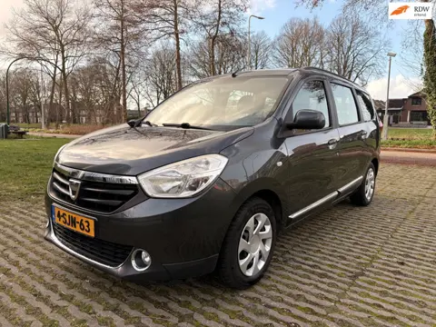 Dacia Lodgy 1.2 TCe Prestige 5p. - airco - cruise control