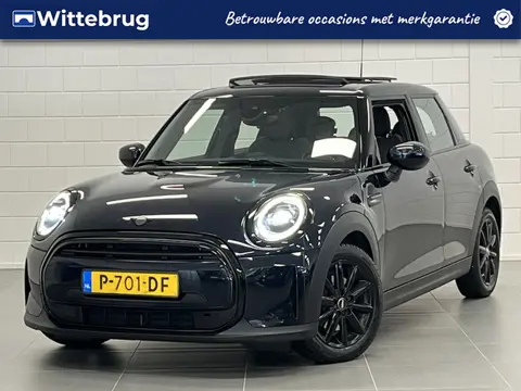 MINI Mini 1.5 Cooper Camden Plus Edition PANORAMADAK | AUTOMAAT | 5 DEURS | LEUKE NETTE AUTO!