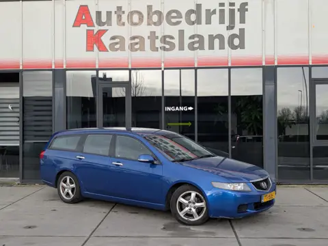Honda Accord Tourer 2.0i Executive - Leer - Clima -