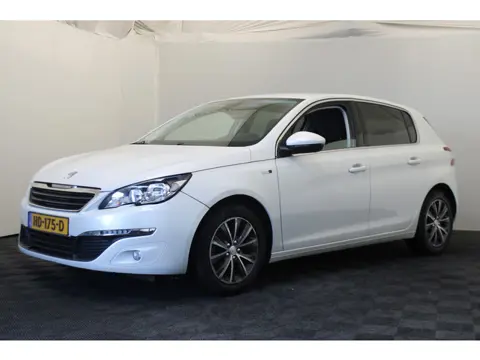 Peugeot 308 1.2 PureTech Style |Navi| (bj 2015)