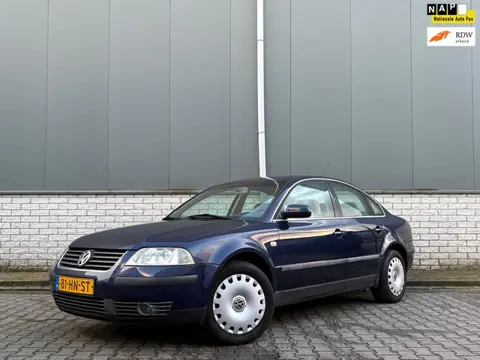 Volkswagen Passat 2.3 V5-Airco-Cruise-NWE APK-Origineel Nederlands