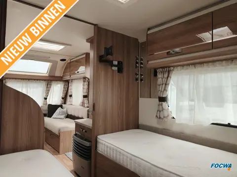 Sprite Cruzer 492 SR Mover 2 Enkele Bedden Zit