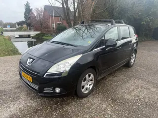 Peugeot 5008 1.6 THP ST 7 persoons