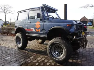 Suzuki LJ/SJ SJ 413 VJX nw apk 13-3-2028 aangepaste terrein wagen lees text bij foto,s