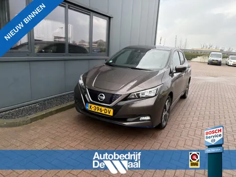 Nissan Leaf e+ N-Connecta 62 kWh 360CAMERA/KEYLESS/DODEHOEK/CARPLAY/WINTERPACK