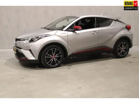 Toyota C-HR 1.8 Hybrid Dynamic Camera/Navigatie/Prijs is rijklaar incl 12 maanden bovag