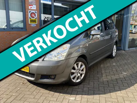 Toyota Verso 1.8 VVT-i Dynamic