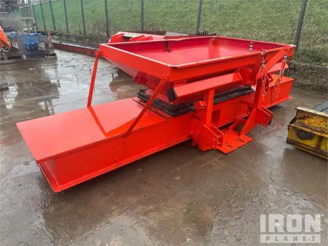 3600 mm 3-Point Fertilizer Spreader