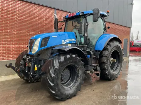 New Holland T7.220 (bj 2015)