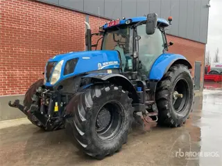 New Holland T7.220 (bj 2015)