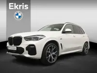 BMW X5 xDrive45e Executive M-Sportpakket | Glazen Panoramadak | Leder | Stoelverwarming voor én acht