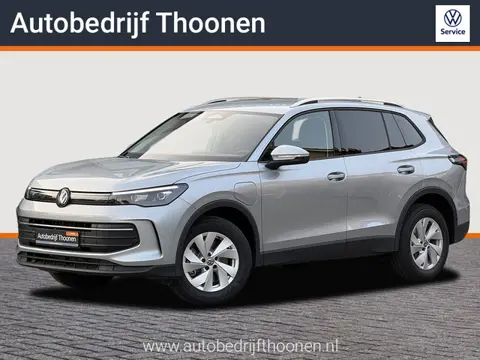 Volkswagen Tiguan 1.5 eHybrid Life Edition | Trekhaak | Camera