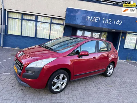 Peugeot 3008 1.6 VTi SR