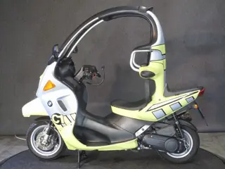 BMW C1 Leuke bijna klassieke BMW C1 (bj 2000)